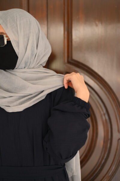 Crush abaya/dress- Navy - Image 4